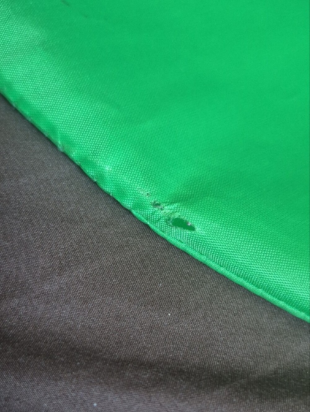 Green Screen Collapsible Photo Backdrop - Party & Studio Screen - Picture 4 of 10